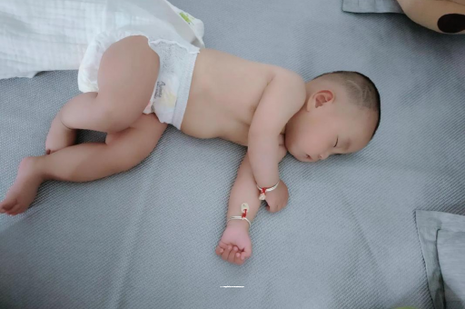 临邑宝宝口水多怎么回事