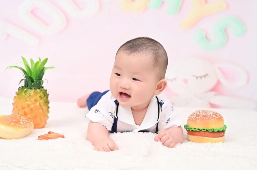 临邑八个月宝宝打嗝